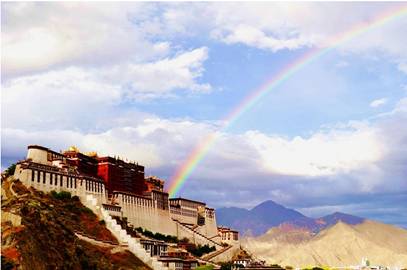 西藏小巷深处的风情秘境小店