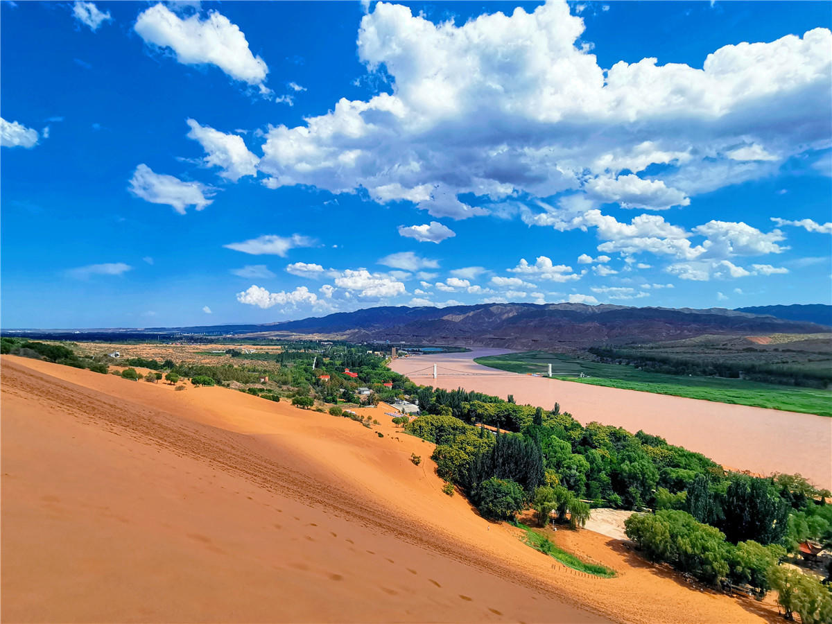 探寻宁夏之美——解说稿中的宁夏风情