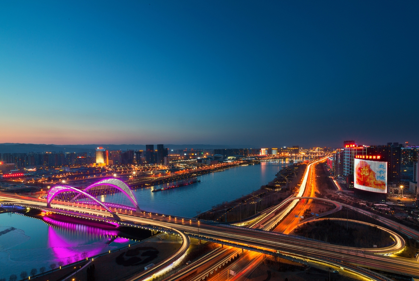 太原播音稿，探寻古韵新城的声韵之美